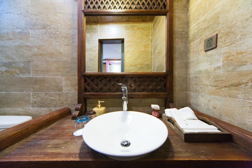 Lijiang Yuntian Palace Hotel Lệ Giang Ngoại thất bức ảnh